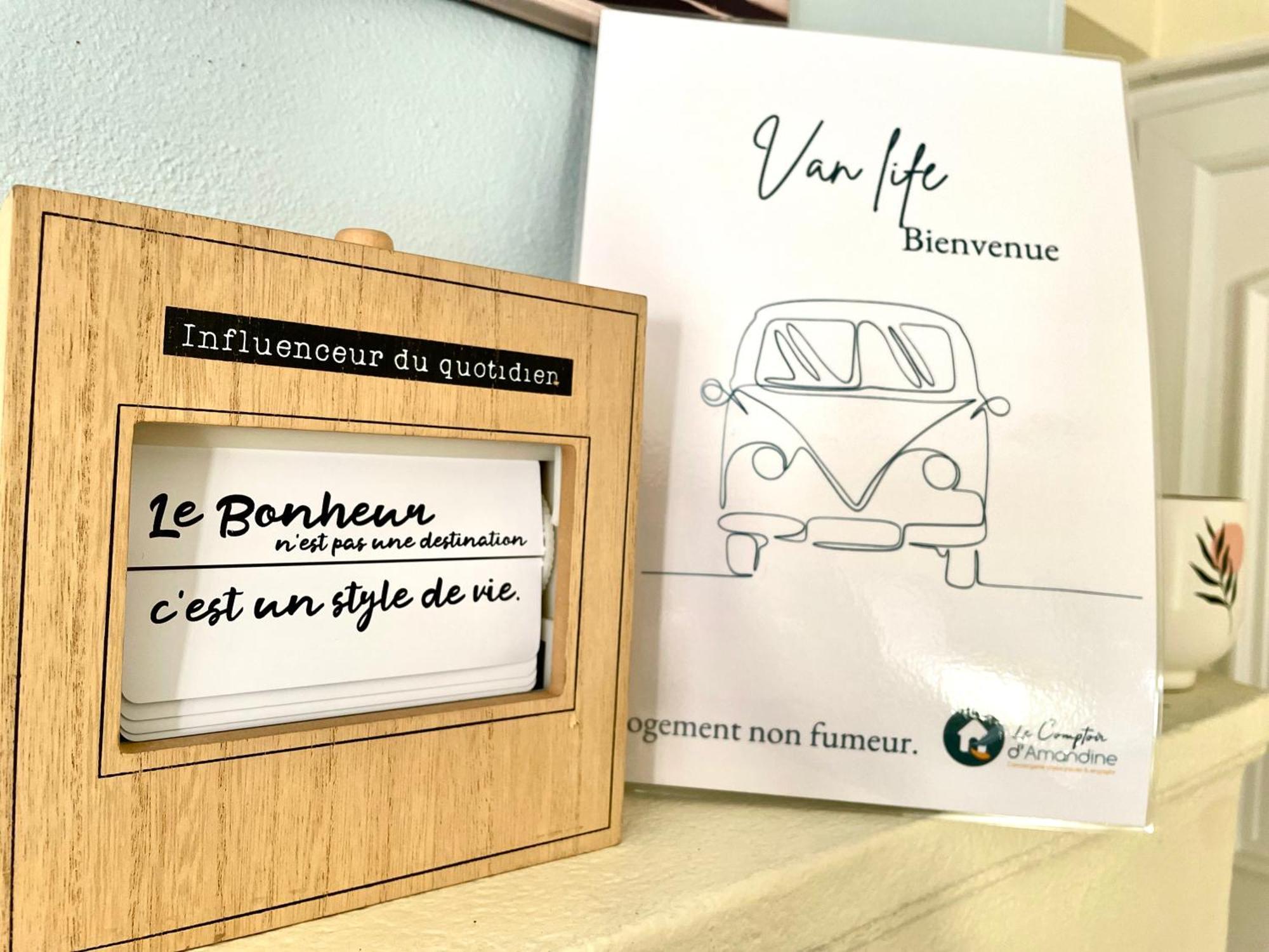 Van Life Soiree Chill A LʼArbresle Kültér fotó